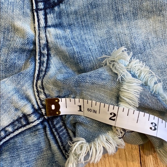 Express Acid Wash Jean Shorts - Picture 6 of 7